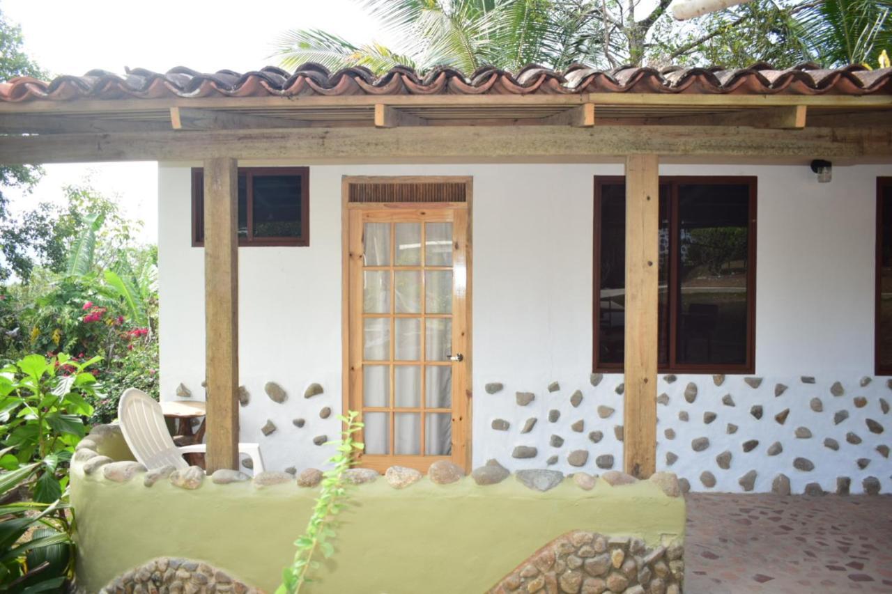 La Qhia Eco Retreat Hostel Santa Fe  Exterior foto